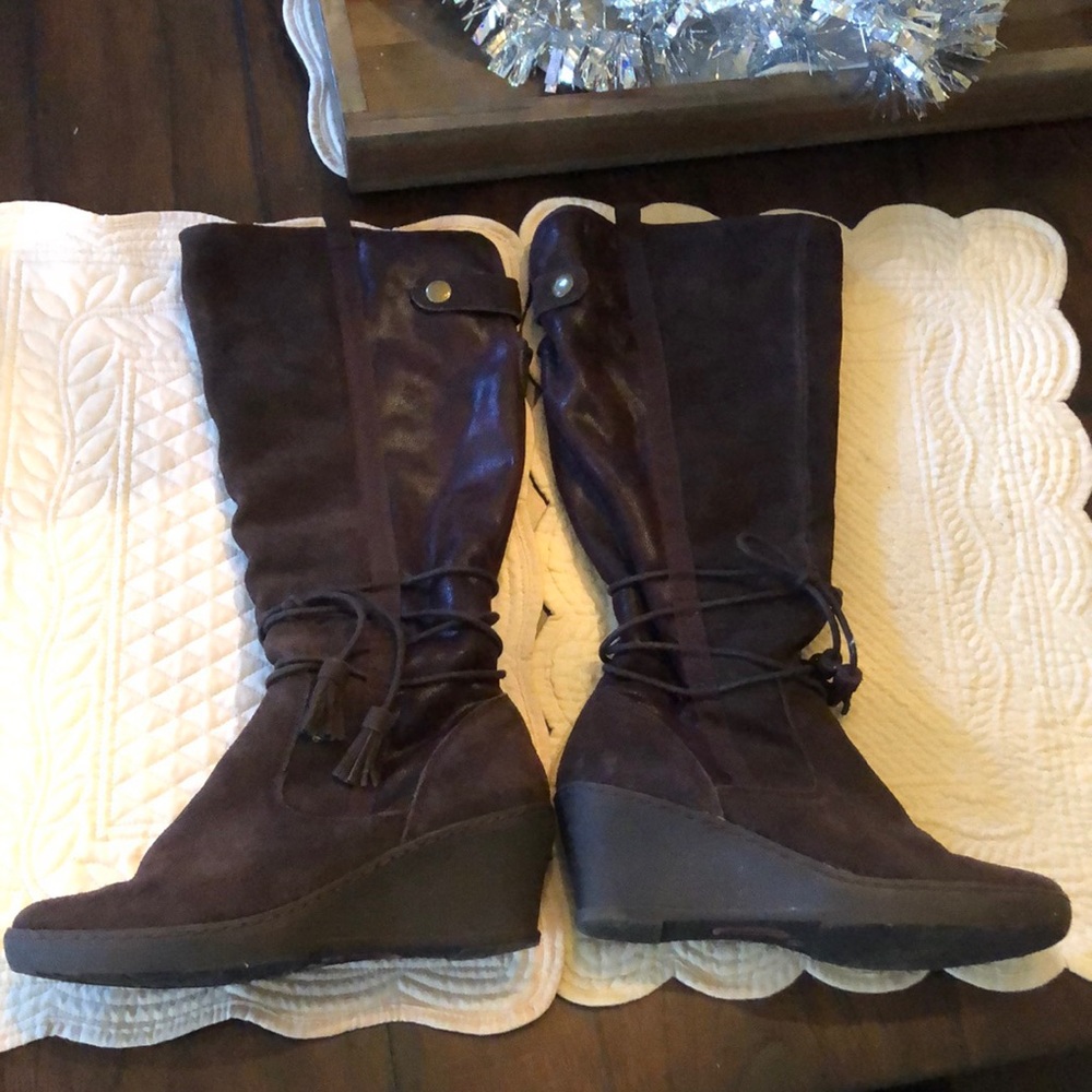 BearTraps Stunning Boho mixed suede & fabric tall wedge boots + tassel detail